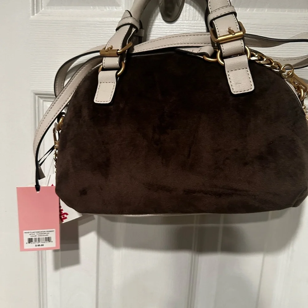 JUICY COUTURE- THE KEY TO JUICY DOME SATCHEL CROSSBODY- chocolate - Picture 4 of 4